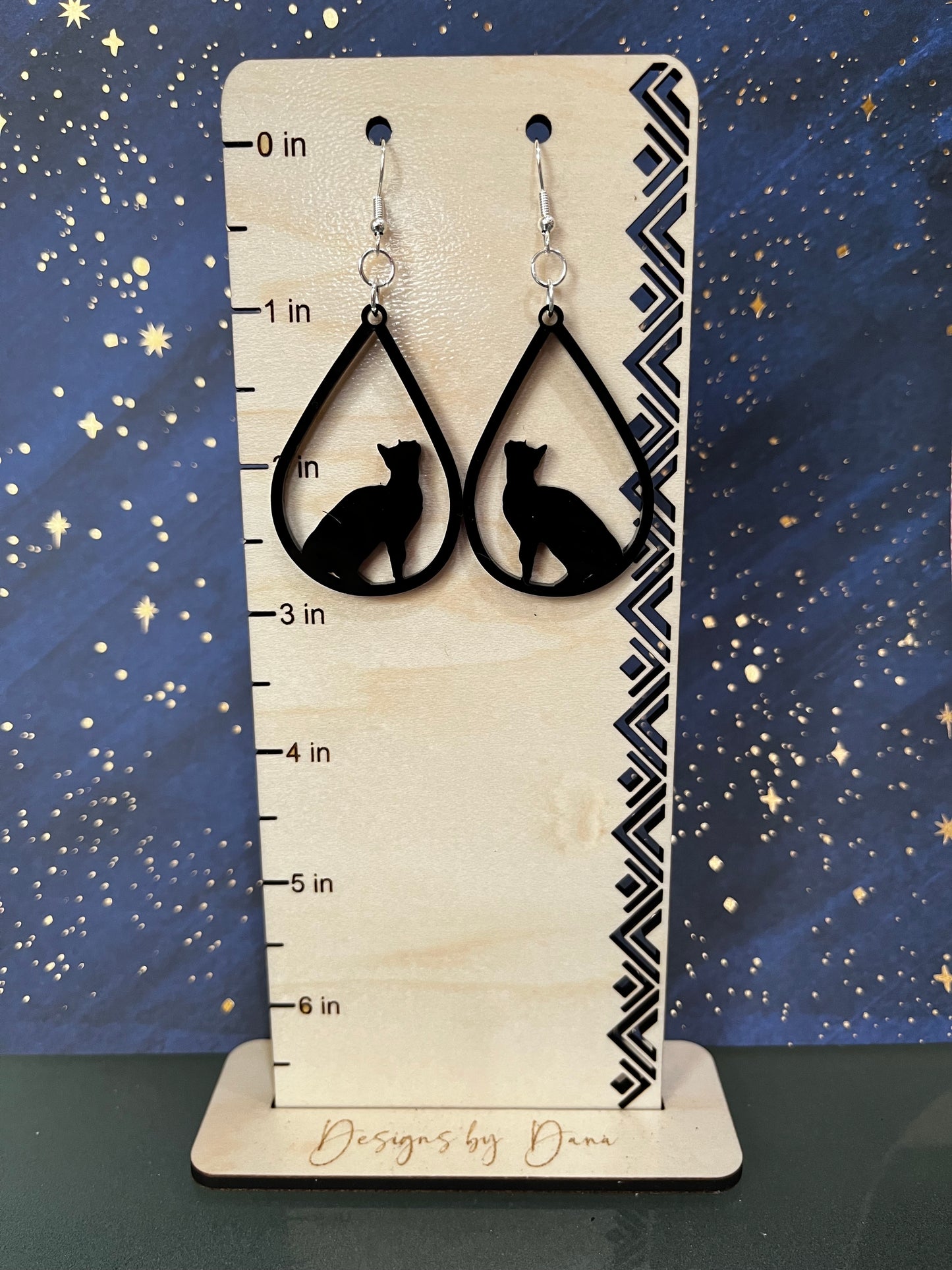 Shadow cat earrings