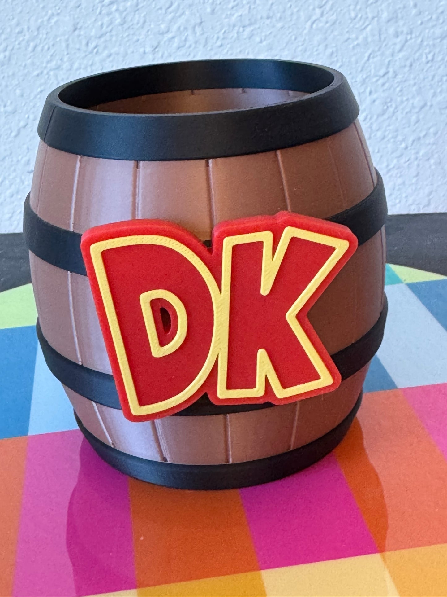 Donkey Kong pen cup