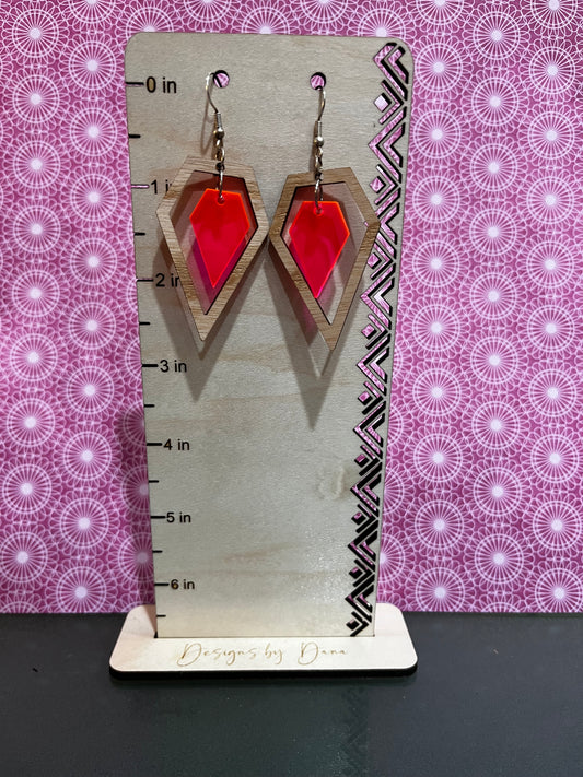 Neon pink and wood geometric earrings