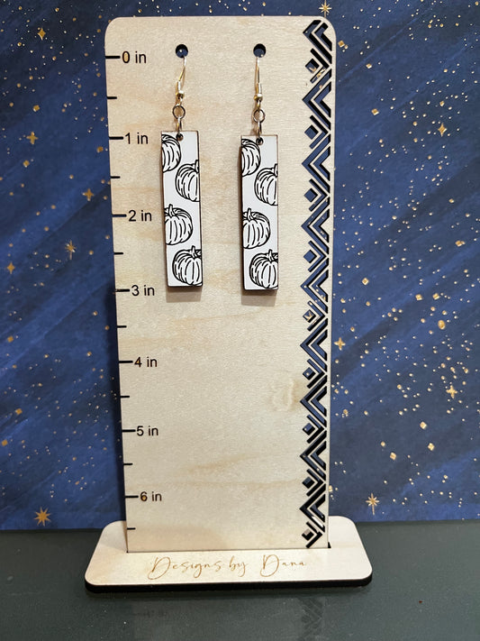 Pumpkins bar earrings