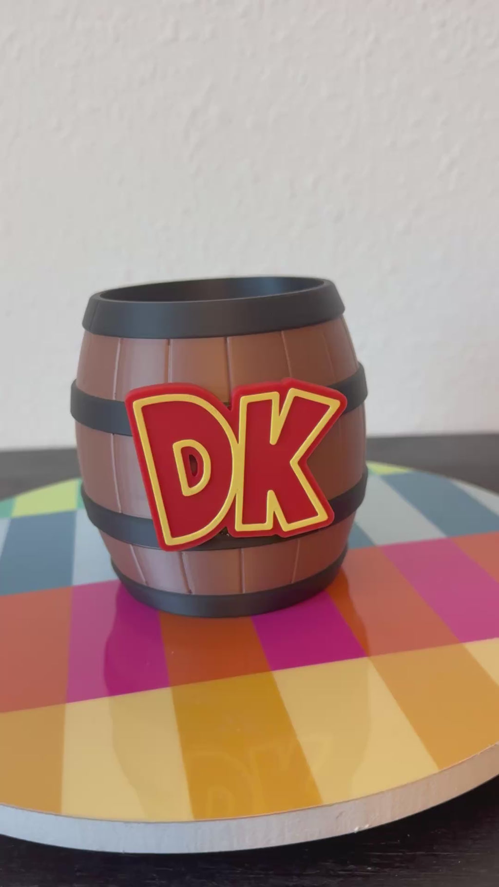 Donkey Kong pen cup